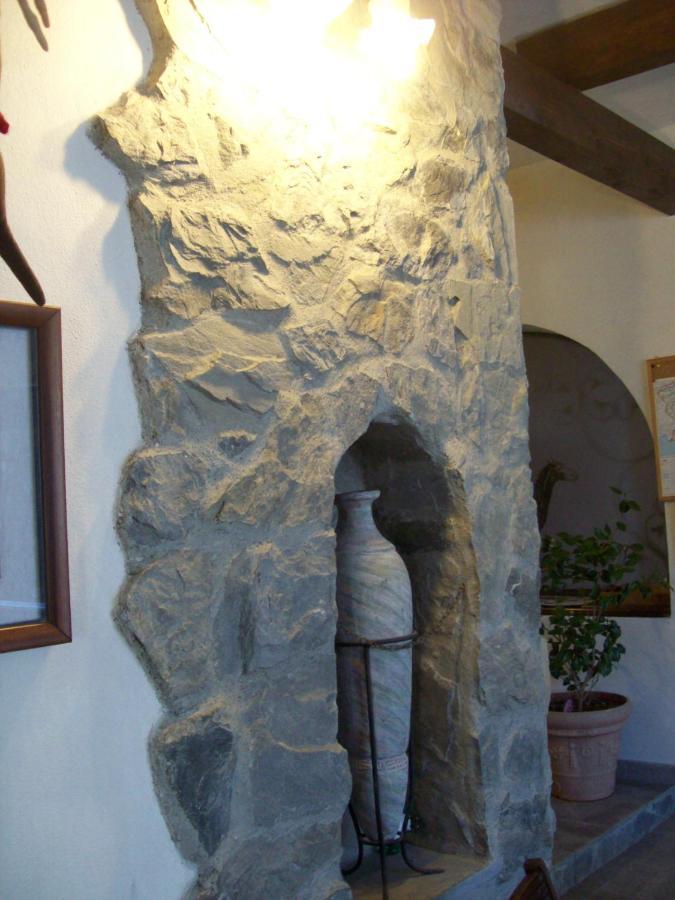 Hotel La Casa Nel Bosco La Spezia Exterior foto